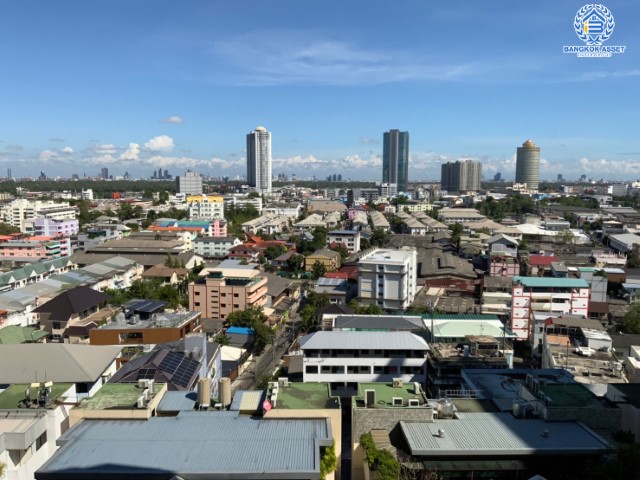 คอนโดมิเนียมมือสองย่านกรุงเทพฯ โครงการพี.เอส.ที คอนโดวิลล์1 รัชดาภิเษก เนื้อที่ 35.7 ตร.ม. ฟังก์ชัน 1 ห้องนอน 1 ห้องน้ำ 1 ที่จอดรถ บนทำเลใจกลางเมือง เพียง 10 นาทีก็ถึงรถไฟฟ้าสายสีเขียว "สถานีช่องนนทรี" ใกล้ทางด่วน "สาธุประดิษฐ์"